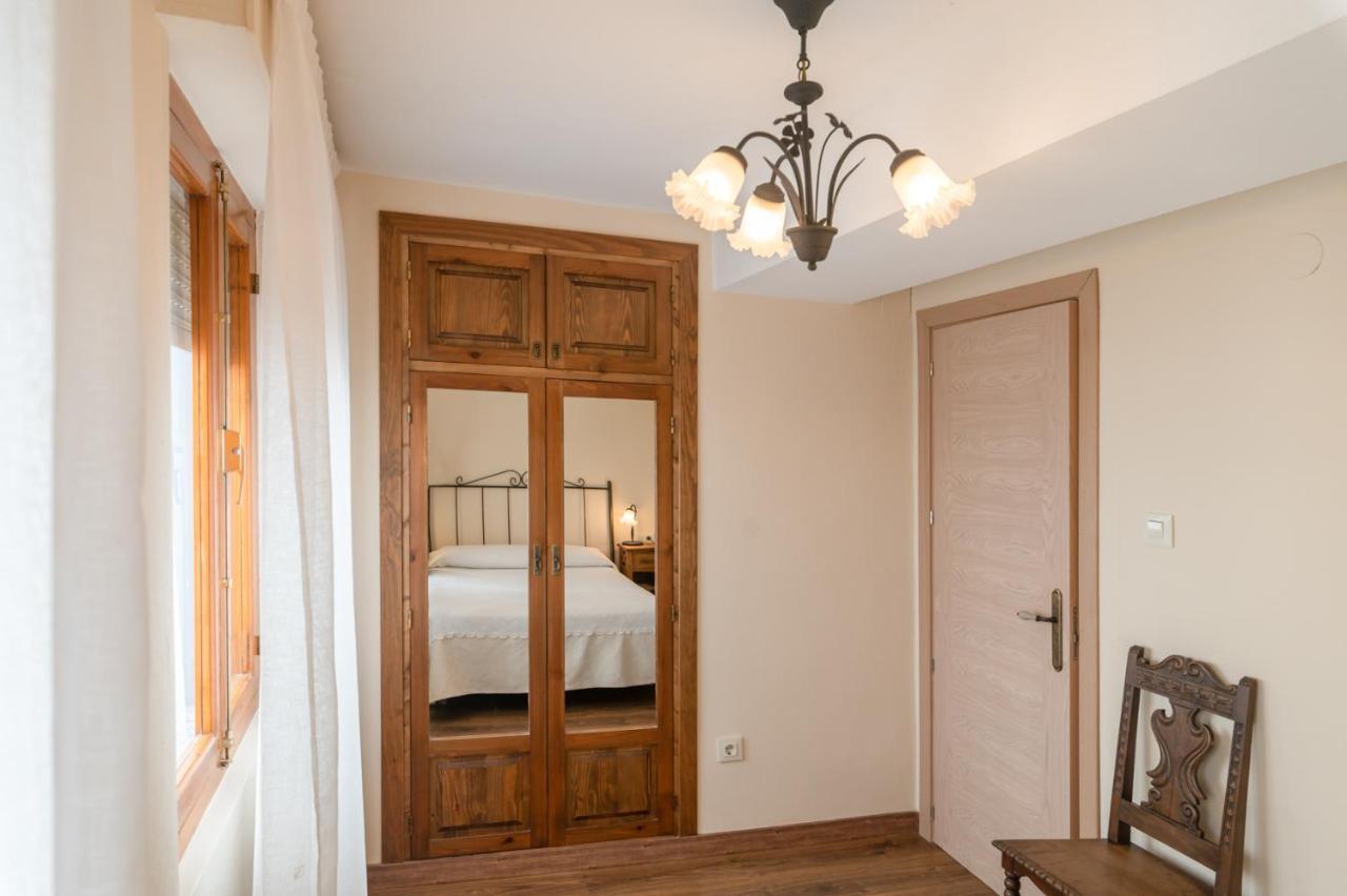 Pria, Apartamento En Рибадеселья Экстерьер фото