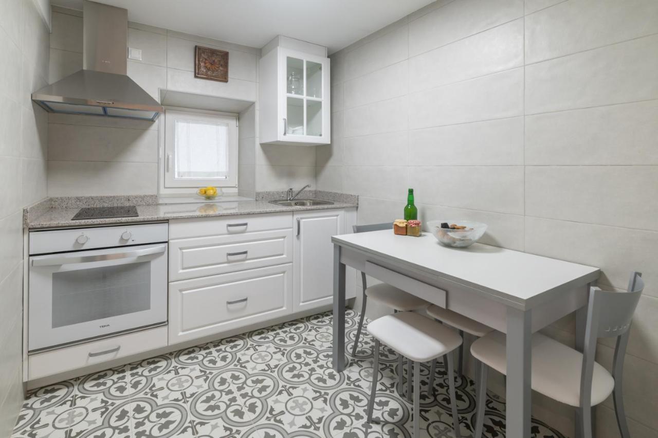 Pria, Apartamento En Рибадеселья Экстерьер фото