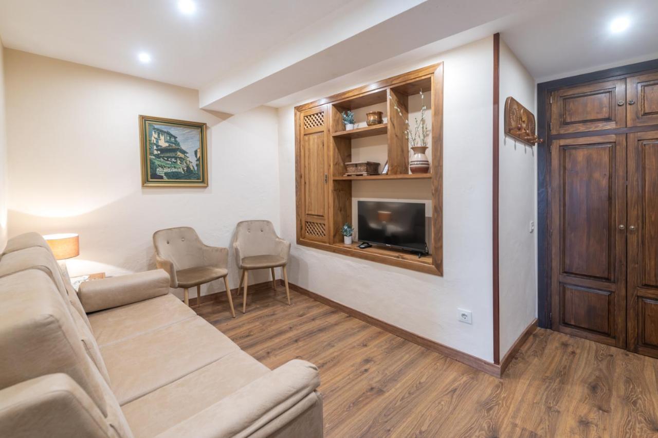 Pria, Apartamento En Рибадеселья Экстерьер фото