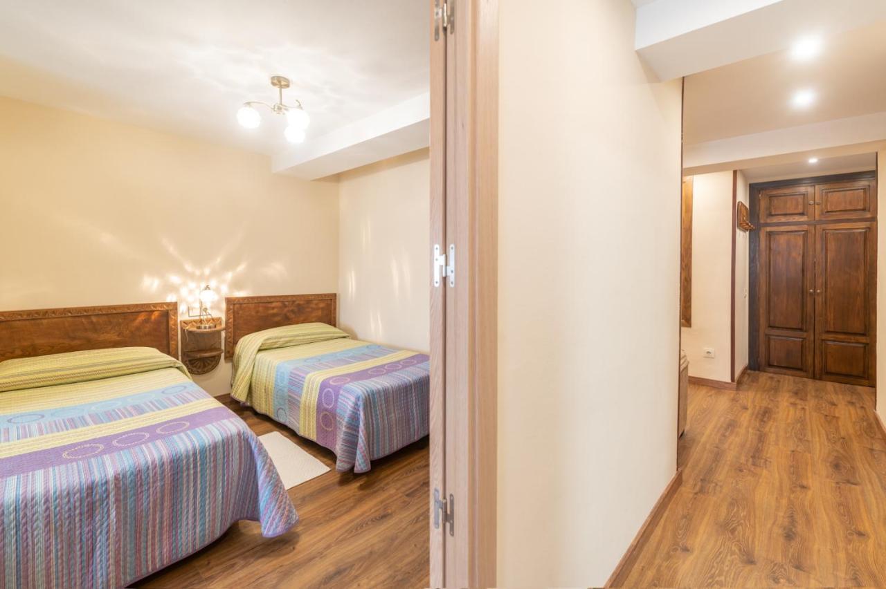 Pria, Apartamento En Рибадеселья Экстерьер фото